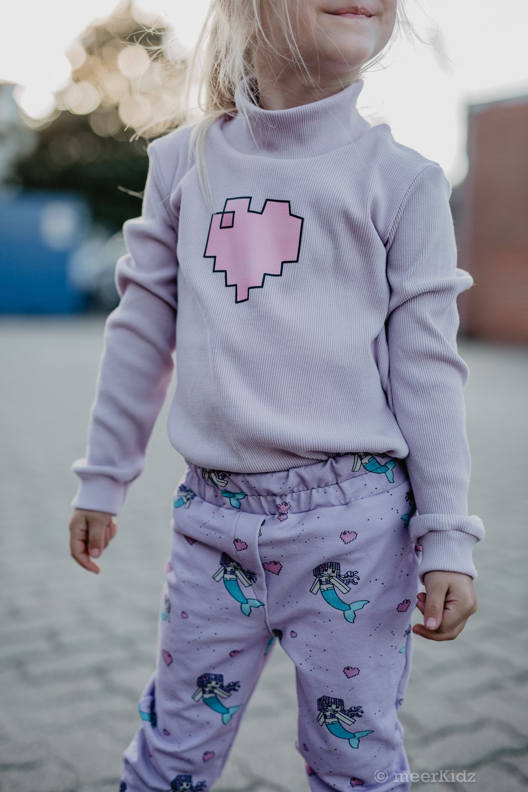 Little Mermaid Flieder